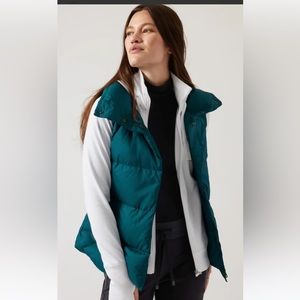 Barely used athleta women’s vest